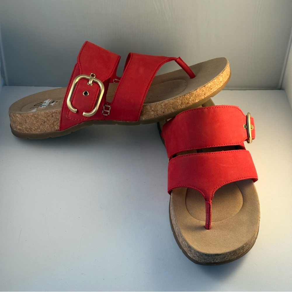 Clarks Women's Reileigh Park Sandal Red US 12 Buckle Thong Double Straps‎